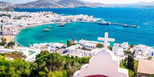 Beitragsbild des Blogbeitrags Luxusvilla auf Mykonos // 6 Tage in einer Villa mit Infinity-Pool // nur 414,-€ 