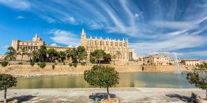 Beitragsbild des Blogbeitrags Palma de Mallorca // Die Hauptstadt Mallorcas von ihrer schönsten Seite