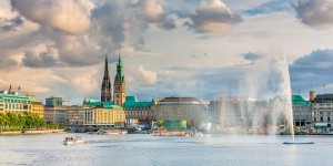 Beitragsbild des Blogbeitrags Hamburg Tipps // Unterwegs in der Hansestadt