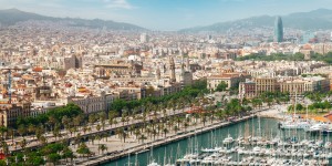 Beitragsbild des Blogbeitrags Barcelona Tipps // Erlebt die katalanische Hauptstadt von ihrer schönsten Seite