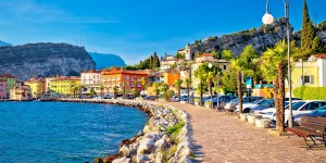 Beitragsbild des Blogbeitrags Familienurlaub am Gardasee // Tignale: 1 Woche im schönen Panorama La Forca*** inkl. Halbpension // nur 198,-€
