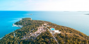 Beitragsbild des Blogbeitrags Trauminsel an der kroatischen Adria // Secret Island: 4 Tage Abenteuer, Party & Erholung in Sibenik inkl. Unterkunft  // nur 149,-€ 