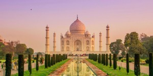 Beitragsbild des Blogbeitrags Beeindruckender Taj Mahal // Der Palast der Liebe in Indien