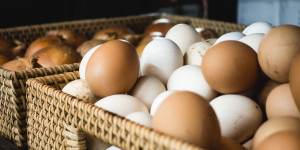 Beitragsbild des Blogbeitrags Eier verwerten | Gesunde Rezepte mit rohen & gekochten (Oster-) Eiern