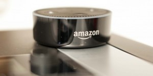 Beitragsbild des Blogbeitrags Smart Living – Amazon Echo Dot im Praxistest