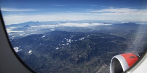 Beitragsbild des Blogbeitrags Travel Hacks: What you need to know if you travel by plane