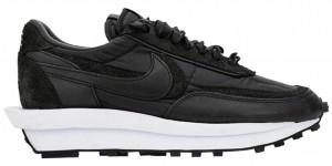 Beitragsbild des Blogbeitrags Nike x Sacai LDWaffle Black Nylon 