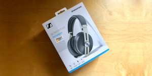 Beitragsbild des Blogbeitrags Sennheiser Momentum 3 Wireless – erster Eindruck: Gewöhnungsbedürftiger Klang & Klingen-Look