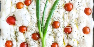 Beitragsbild des Blogbeitrags WTF . . . What The Foc-accia : Open Crumb Focaccia mit Pasta Madre Biga