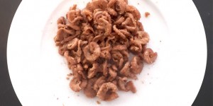 Beitragsbild des Blogbeitrags Bröselnudeln mit Pasta di canella