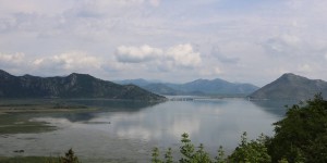 Beitragsbild des Blogbeitrags Auf schmalen Bergstraßen von Ulcinj zum Skutarisee mit dem Camper 