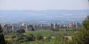 Beitragsbild des Blogbeitrags Ausflug ins Mittelalter – La Cite de Carcassonne in Südfrankreich 
