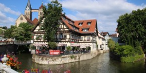 Beitragsbild des Blogbeitrags Deutschland erkunden mit Wohnmobil und Fahrrad – das Neckartal