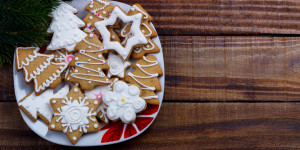 Beitragsbild des Blogbeitrags Weihnachtsbäckerei- Backen mit ätherischen Ölen