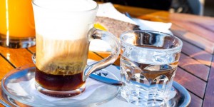 Beitragsbild des Blogbeitrags Café in Bregenz