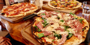 Beitragsbild des Blogbeitrags Pizza im Kuschelhotel Gams