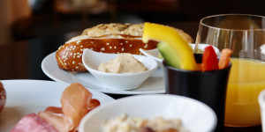 Beitragsbild des Blogbeitrags Frühstück im Grand Hotel Bregenz