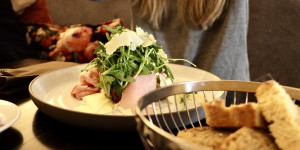 Beitragsbild des Blogbeitrags Frühstück im illvy in Feldkirch