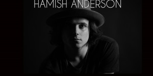 Beitragsbild des Blogbeitrags Hamish Anderson – das australische Gitarren Ausnahmetalent kündigt neues Album und Europatournee für 2019 an