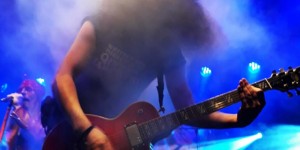 Beitragsbild des Blogbeitrags Hollywood Roses – Live Foto Review – 29.12.18 – Zuckerfabrik Enns 
