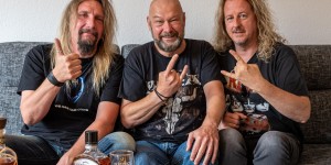 Beitragsbild des Blogbeitrags Roland im Interview mit Hammerschmitt über Familie, einen weinenden Clown und Dr. Evil