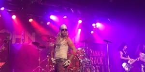 Beitragsbild des Blogbeitrags John Diva And The Rockets Of Love auf erster Headliner Tour