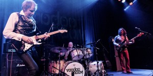 Beitragsbild des Blogbeitrags Englisches Hendrix-/Clapton-/Cream- Powertrio VOODOO ROOM erstmals auf Deutschlandtour 