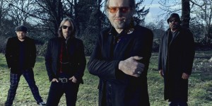 Beitragsbild des Blogbeitrags Stoppok mit Band – Jubel-Tour 2020