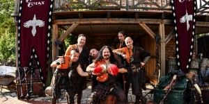 Beitragsbild des Blogbeitrags Corvus Corax sind am 25.9.20 mit einem Akustik Best of Program in der Bonner Harmonie
