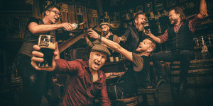 Beitragsbild des Blogbeitrags Fiddlers Green – CD Release Show: 3 CHEERS FOR 30 YEARS am 04.12.2020 