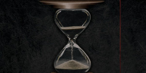 Beitragsbild des Blogbeitrags SIRIUS CURSE – Time knows no lies – ein EP- Review