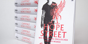 Beitragsbild des Blogbeitrags Campino – „Hope Street – wie ich einmal englischer Meister wurde“ ab 30.09.21 auch als Taschenbuch – Buchrezension 