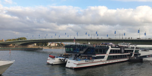 Beitragsbild des Blogbeitrags Kärbholz – Volldampf Rockn Roll – eine laute Fahrt über den Rhein – Konzertreview