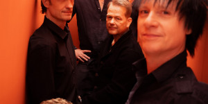 Beitragsbild des Blogbeitrags Die Toten Hosen: Neue Single „Scheiss Wessis“ erscheint am 25.3.22
