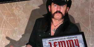 Beitragsbild des Blogbeitrags Renatus Töpke: ROCKMUSIKFILME – Buchtipp