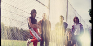 Beitragsbild des Blogbeitrags MELOI – Future Raiders – Album Review 