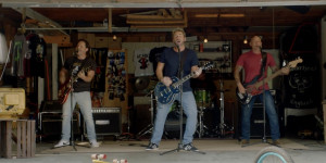 Beitragsbild des Blogbeitrags Nickelback: Musikvideo zu „Those Days“ online 