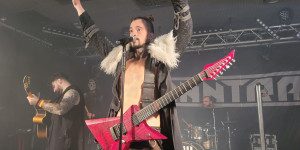 Beitragsbild des Blogbeitrags MANNTRA – Grandioses Finale der ersten Headlinertour zum „Kreatura“-Album – Konzertbericht aus dem Club Central in Stuttgart