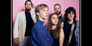 Beitragsbild des Blogbeitrags Meloi hauen neue Single „Struck by Surprise“ raus!