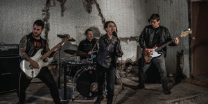 Beitragsbild des Blogbeitrags VINTAGE PARADISE – „Call Me Out“- Neue Single & Video Premiere
