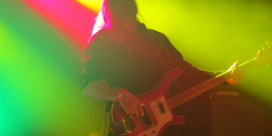 Beitragsbild des Blogbeitrags „Memory of Lemmy Concert“ mit Motörblöck und Psyco Dad im L.A.Cham – ein Live Bericht