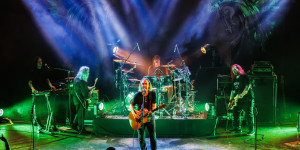 Beitragsbild des Blogbeitrags Fabrik-Feger: New Model Army rockt Coesfeld!