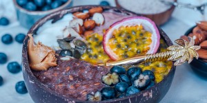 Beitragsbild des Blogbeitrags Keto Frühstück ballaststoffreich mit Floh- und Leinsamen