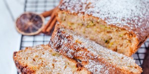 Beitragsbild des Blogbeitrags Der beste Zucchinikuchen – saftig, gesund & ohne Zucker
