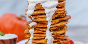 Beitragsbild des Blogbeitrags Die besten Kürbis Puffer für den Herbst