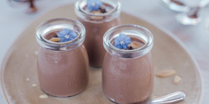 Beitragsbild des Blogbeitrags Veganes mousse au chocolat mit Seidentofu