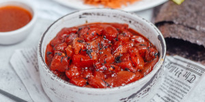 Beitragsbild des Blogbeitrags Veganer Thunfisch aus Wassermelone 