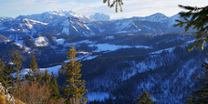 Beitragsbild des Blogbeitrags Das Zwölferhorn - Aussichtsberg im Salzburger Land 
