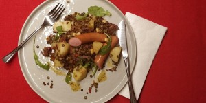 Beitragsbild des Blogbeitrags Lauwarmer Kartoffel-Linsen-Salat