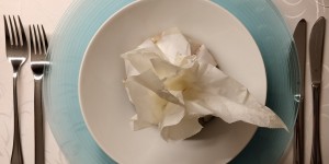 Beitragsbild des Blogbeitrags Ratatouille mit Ziegenkäse im Päckchen